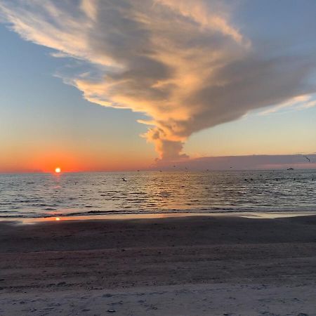 Sunset Sanctuary Irb Apartment Clearwater Beach Exterior photo